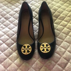 Tory Burch Logo Wedge Size 8